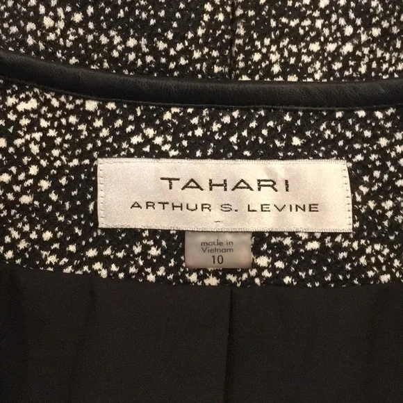TAHARI ASLCollarless Jacket faux leather trim